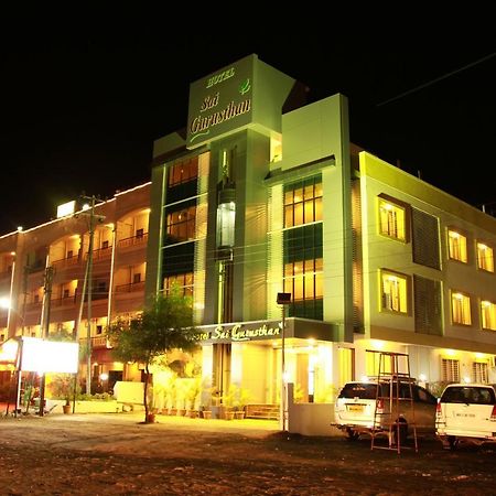 Hotel Sai Gurusthan Shirdi Exterior photo